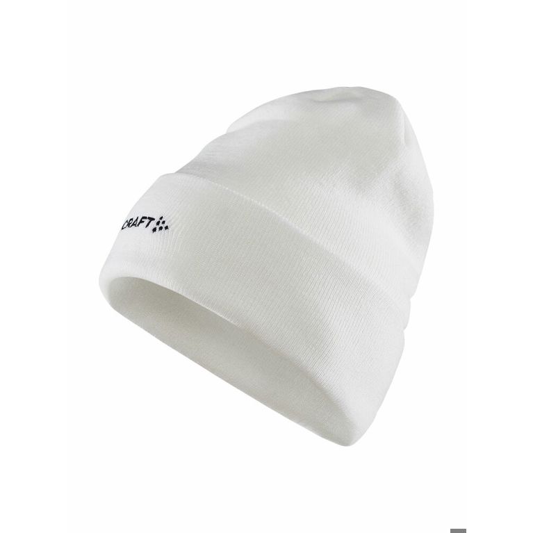CORE ESSENCE BEANIE