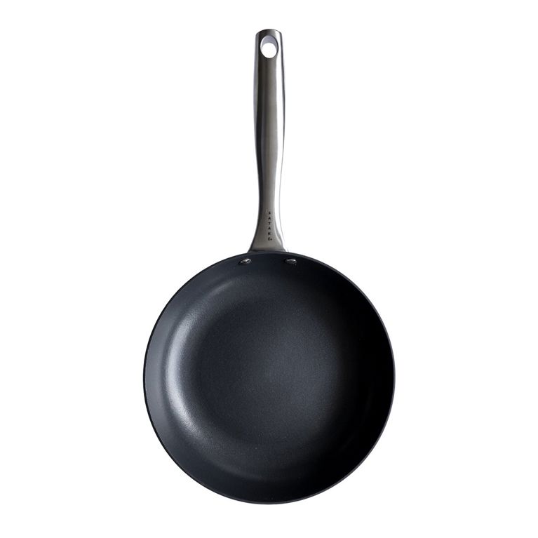 Shiro Stekpanna 24 cm